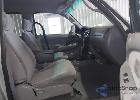 2002 Toyota Tacoma Base V6 из США, поврежденный, VIN 5TEHN72NX2Z030437